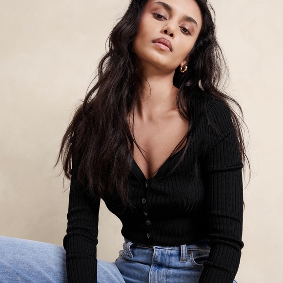 New! BANANA REPUBLIC Silky Cropped Cardigan, Black, Size XL - Picture 4 of 9